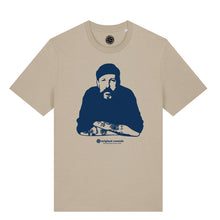 Load image into Gallery viewer, the Guv'nor - Desert Dust T-shirt
